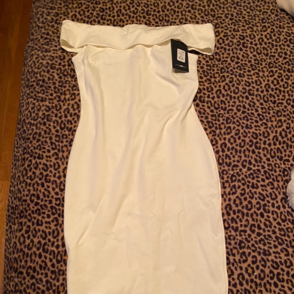 White Bodycon Off-Shoulders Fashion Nova Dress